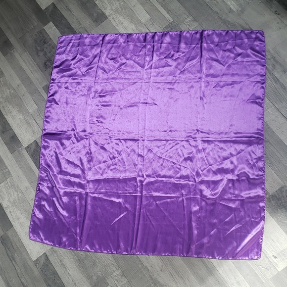 Purple scarf / wild rag - Picture 1 of 2